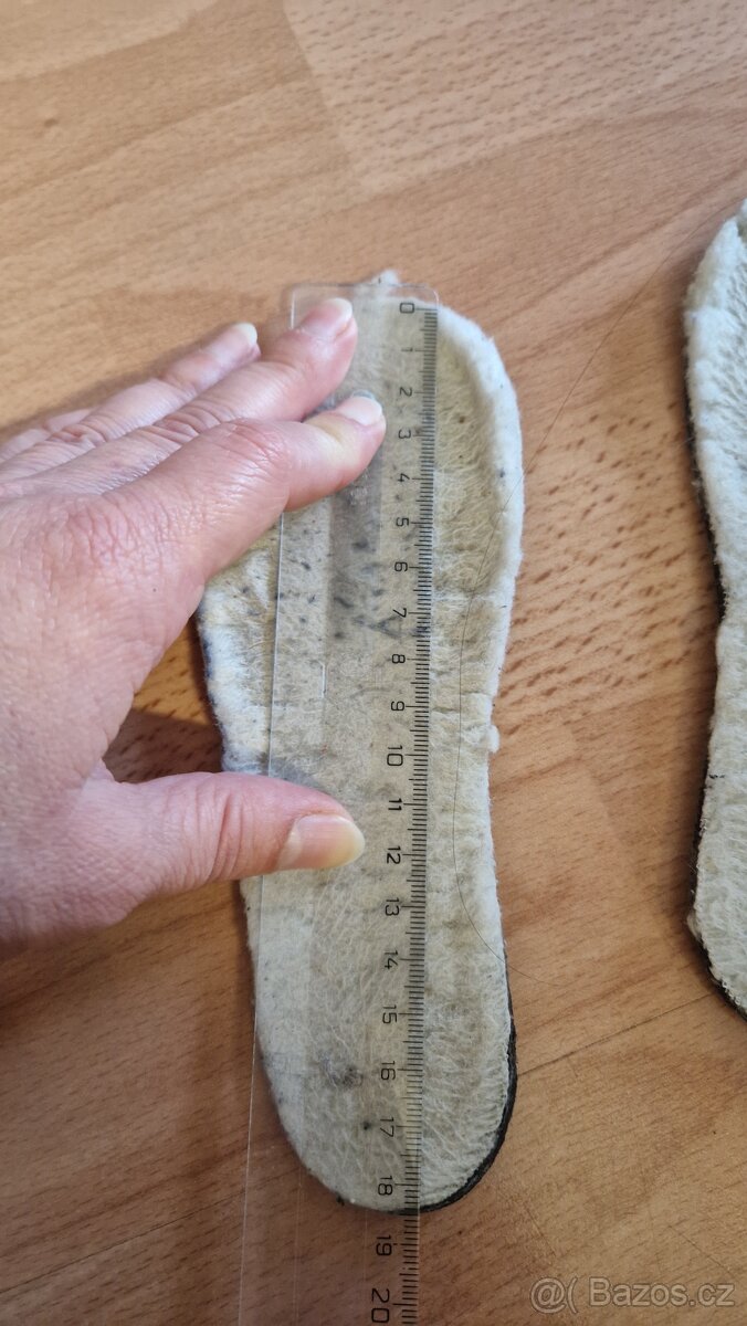 Barefoot zimní boty (šité na míru). Zn. Kaku, rozměr 22,8 x - 7