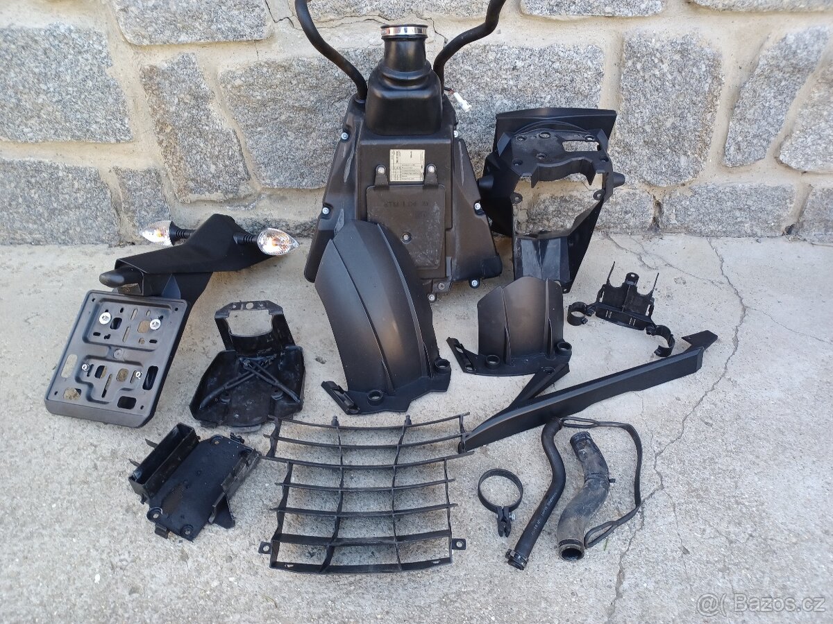 KTM LC4 690 SM - NÁHRADNÍ DÍLY - 7