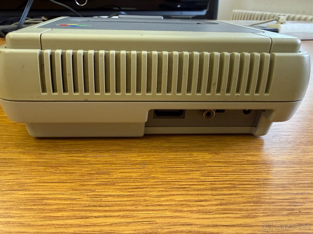 NINTENDO SNES-Super Nintendo Entertainment System - 7