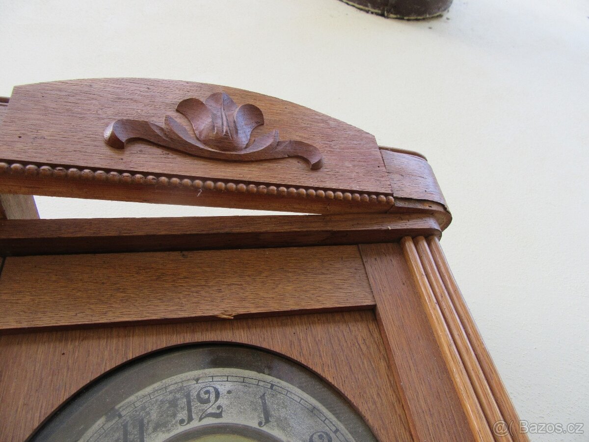 Nabízím starožitné pendlovky Gustav Becker. Hodinový stroj k - 7