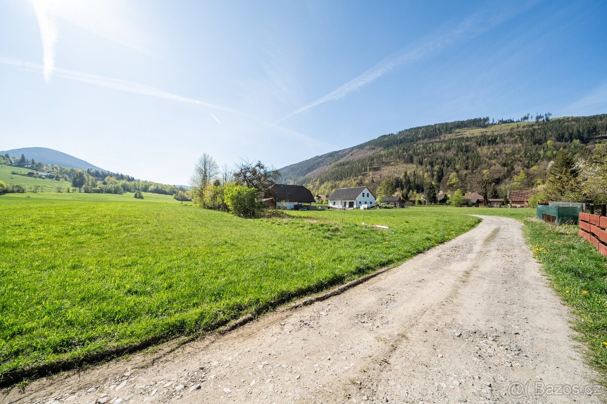 Prodej stavebního pozemku Morávka - 7