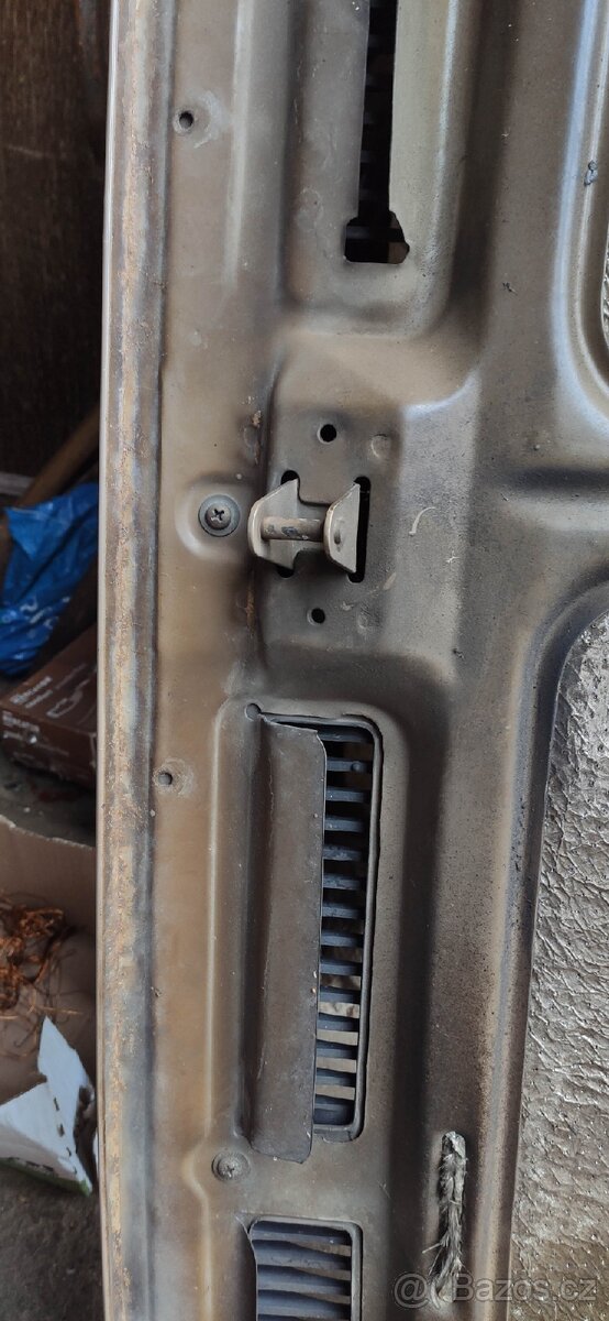 Zadní kapota škoda 120l - 7