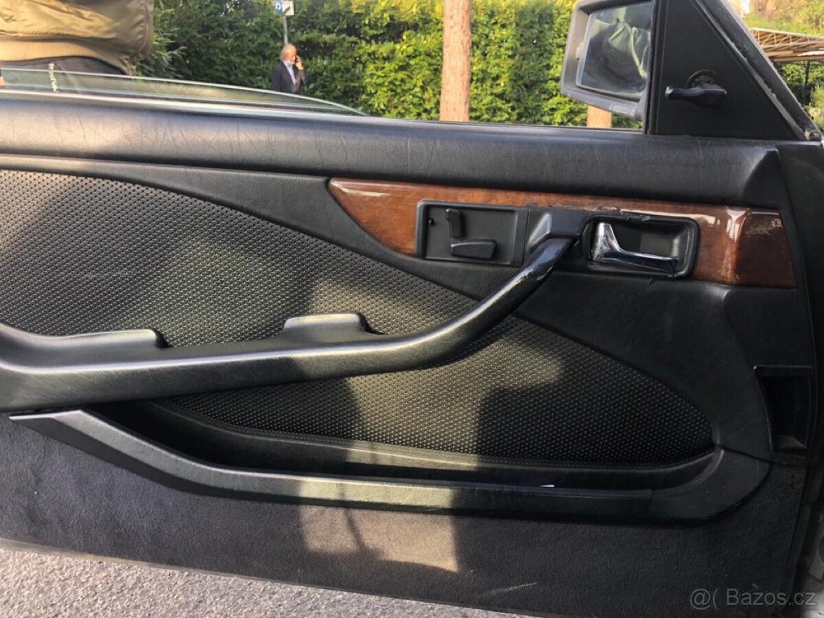 Mercedes Benz W126 500 SEC - 7