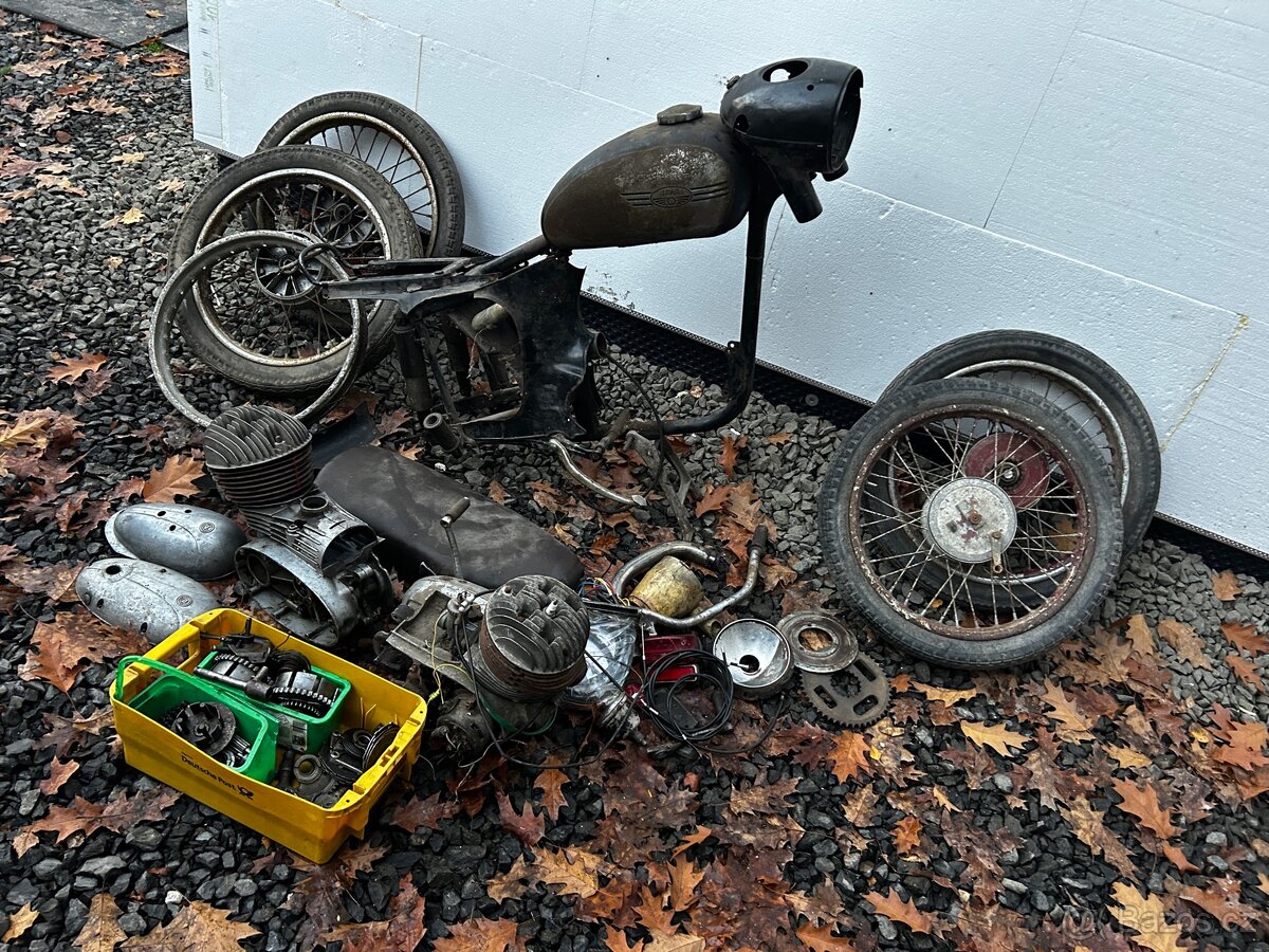 Čz 175/250 sport - 7