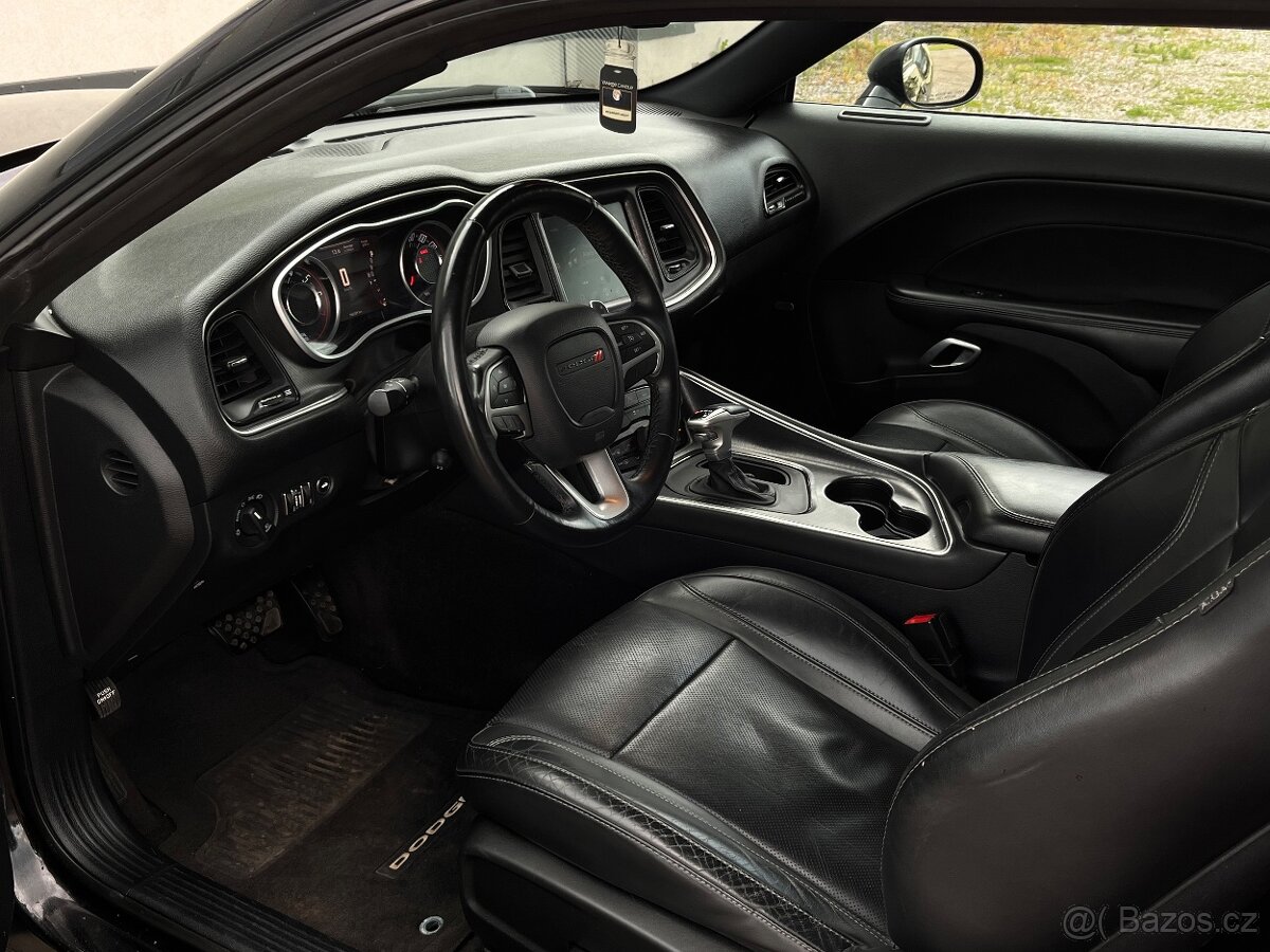 DODGE CHALLENGER, SXT PLUS - 7