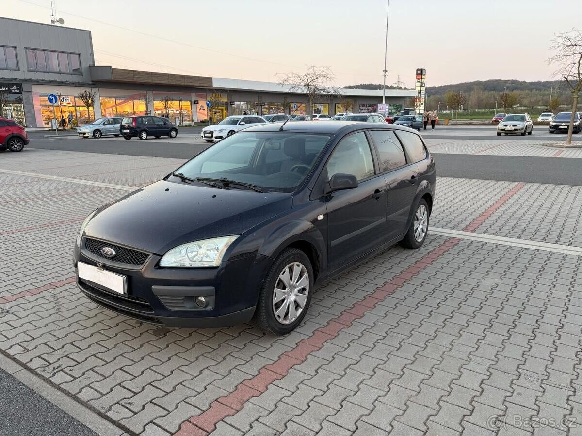 Ford Focus 1.8 TDCi 85kw ČR TZ - 7