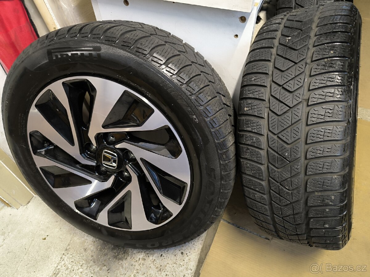 ALU kola Honda Civic 5x114,3 r16 Originál, zimni pneu 5mm - 7