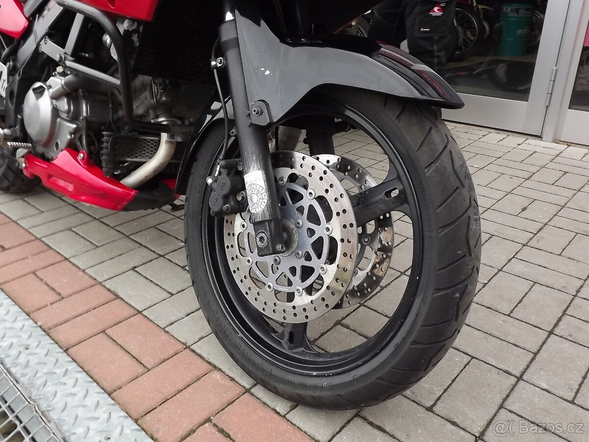 Suzuki DL 650 VStrom - 7