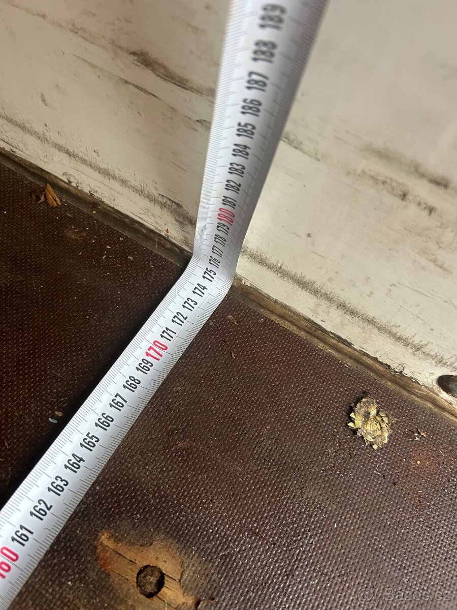 Prodám skříňový přívěs - 7