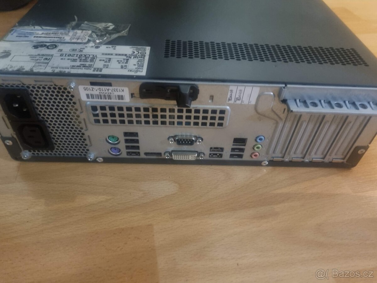 Stolní mini PC Fujitsu Esprimo E900, Intel i3⭐ - 7