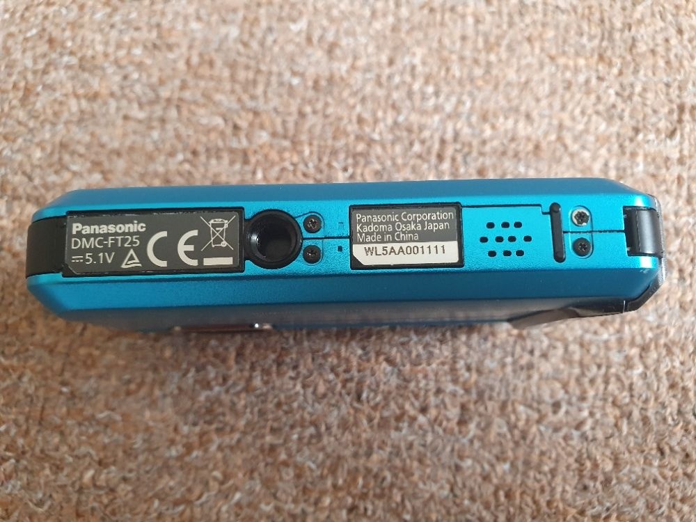 PANASONIC Lumix DMC-FT25 + FT30 - NEFUNKČNÍ - 7