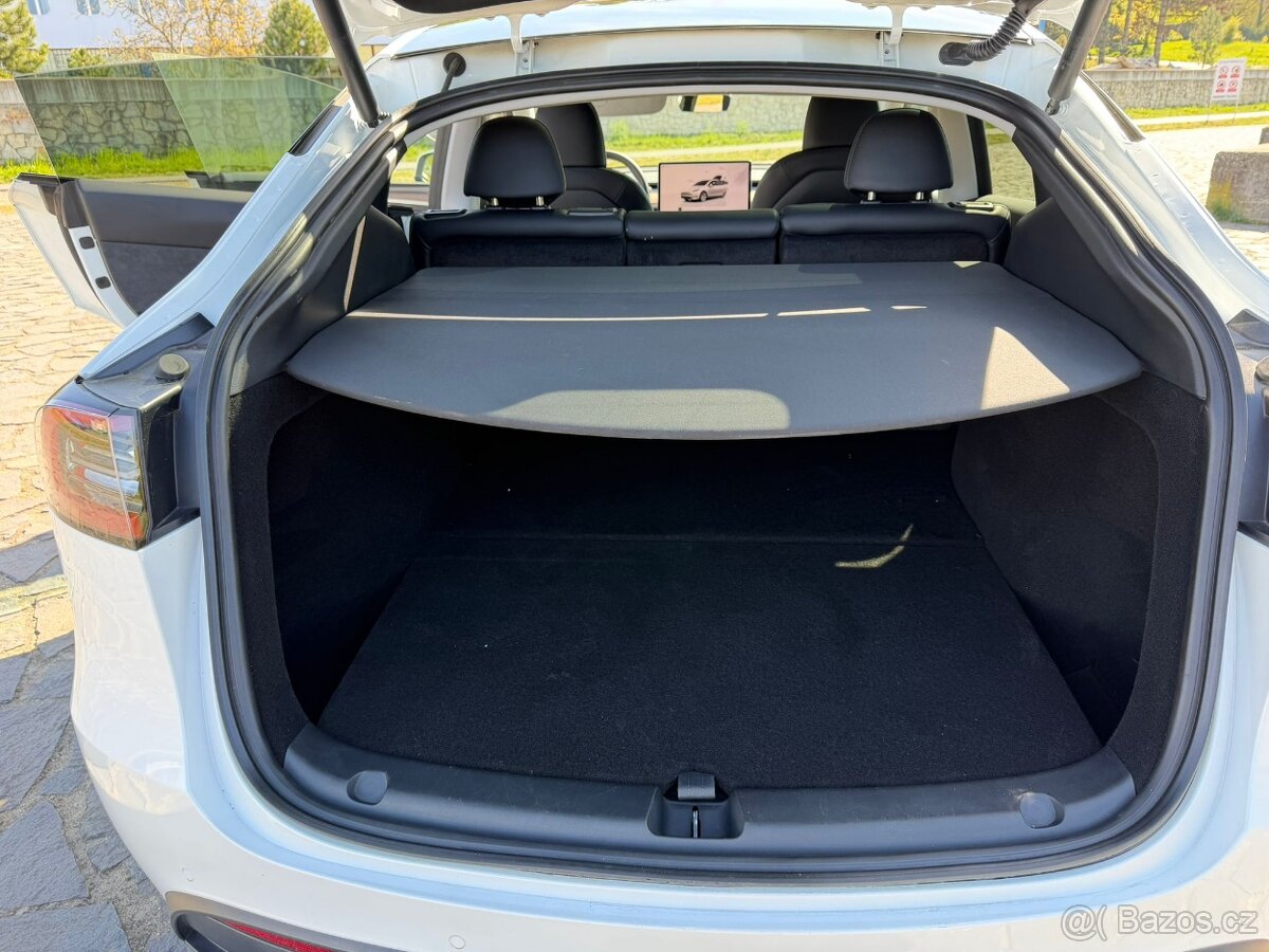 Tesla Model Y Long Range AWD – BERLIN - 7