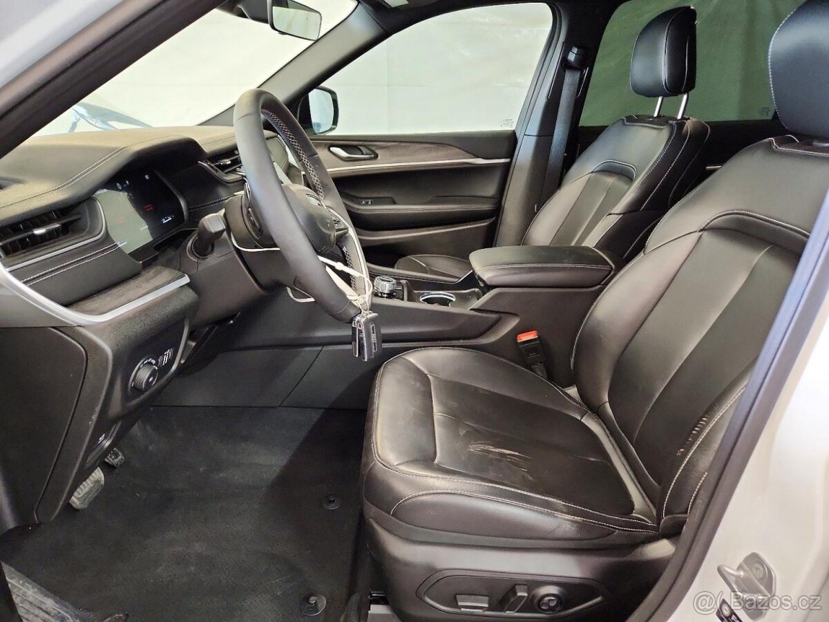 2025 JEEP GRAND CHEROKEE L LIMITED - 7