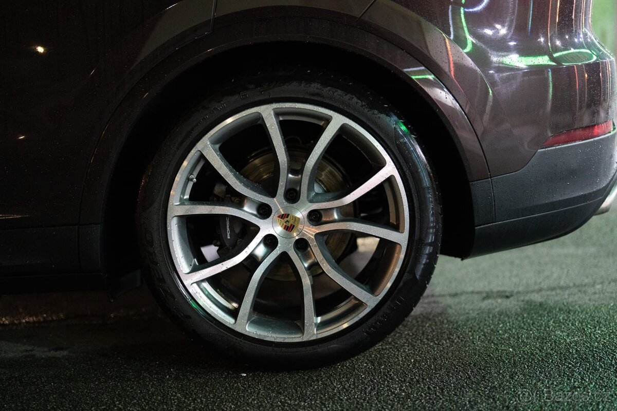Prodám Porsche Exclusive turbo R21 - 7
