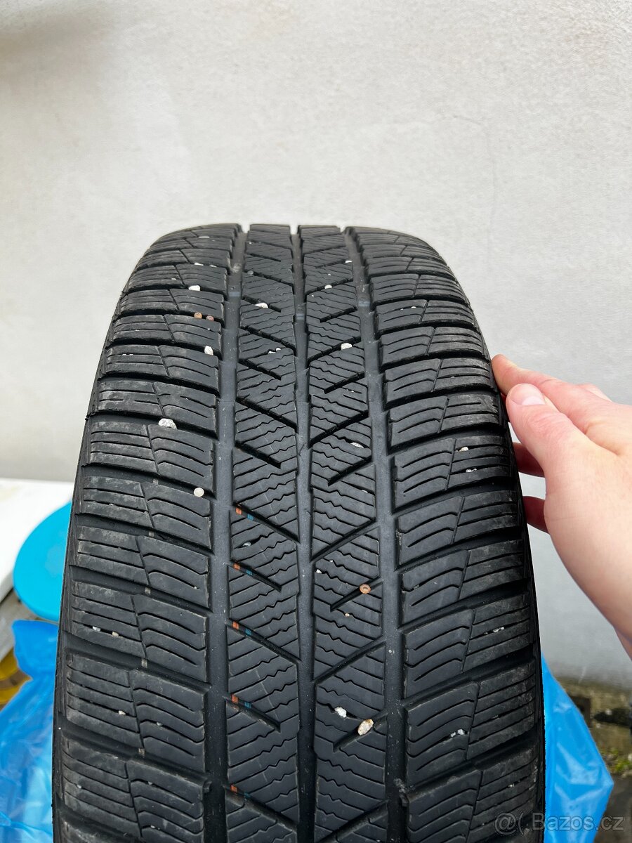 Zimní sada kol Audi A3 8P originální - 7