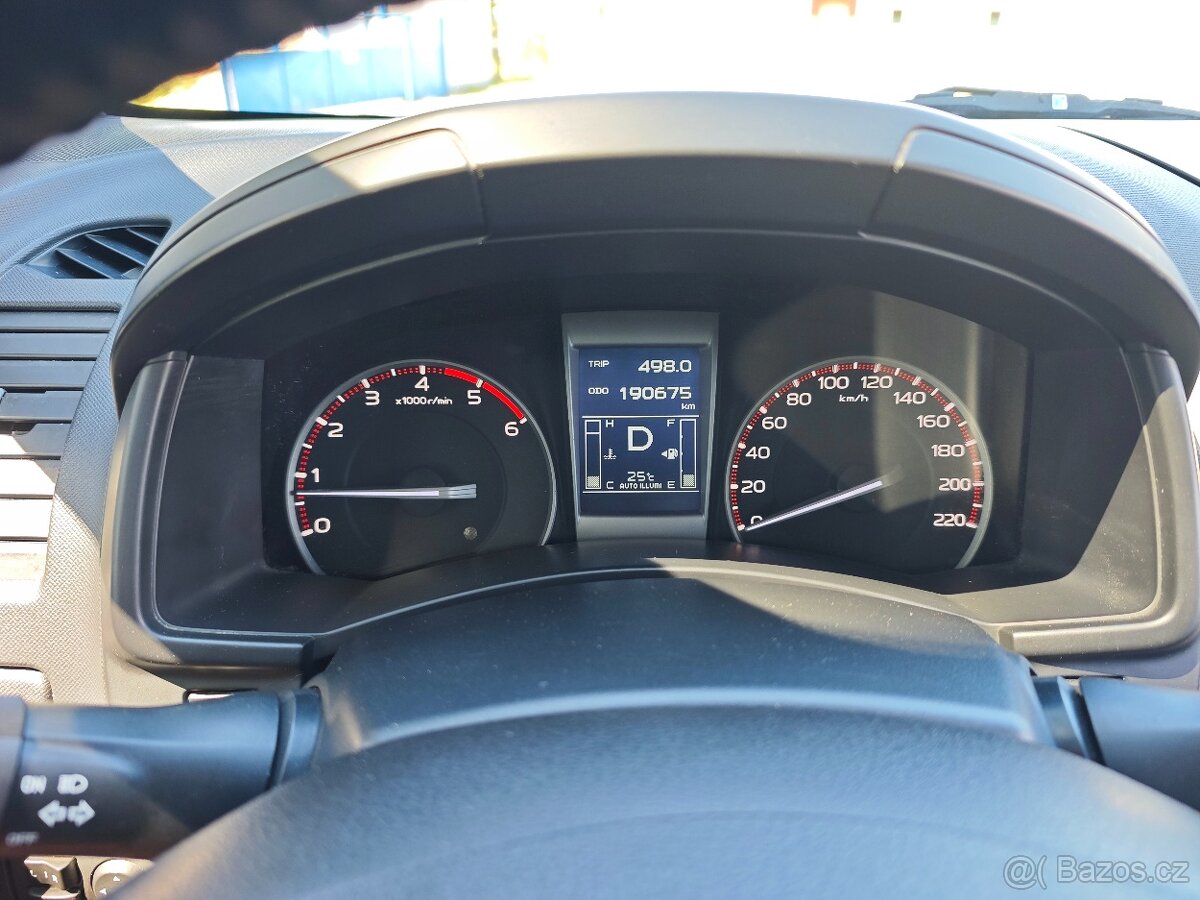 Isuzu Dmax 2.5TD Hardtop naviják tažné - 7