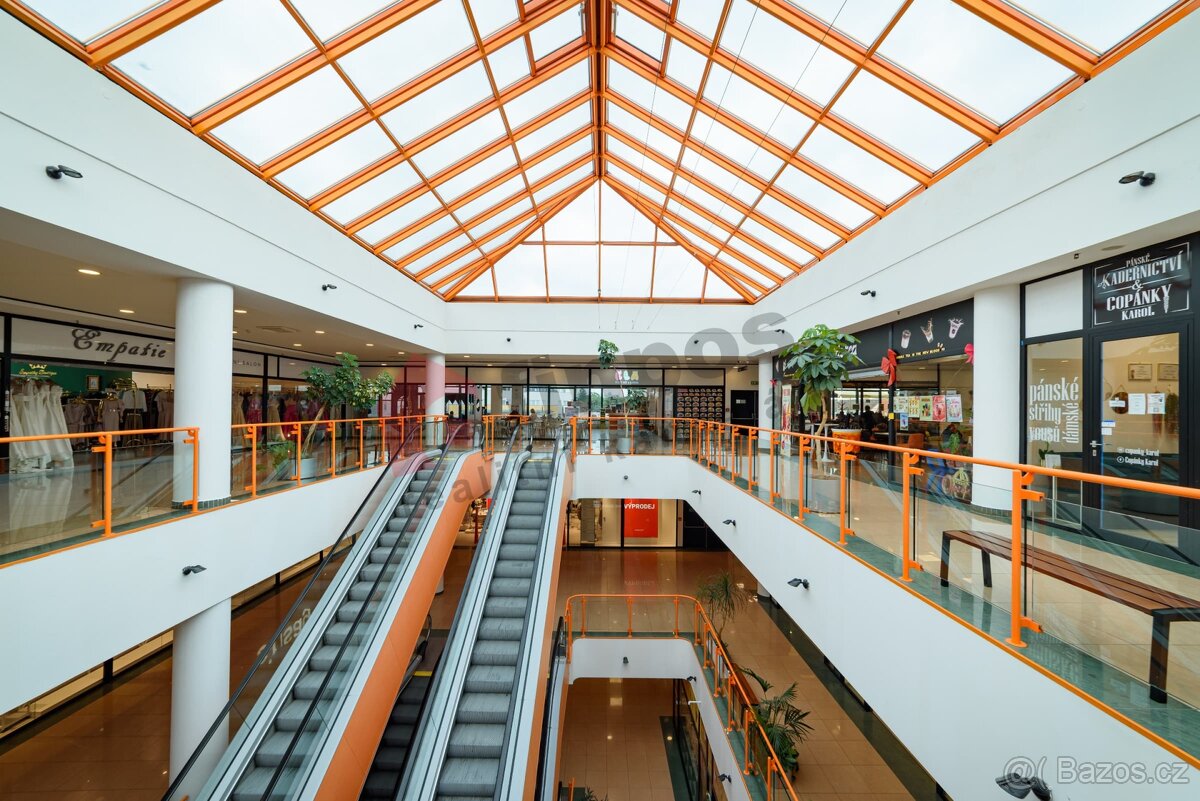Obchodní prostor 37 m² v OD Dvořák, Tábor - 7
