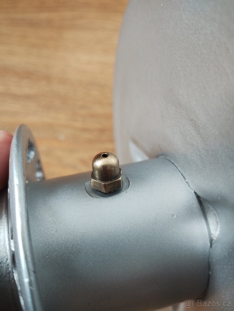 Prodám krásný střed kola Jawa pérák 250 Janeček 150mm - 7