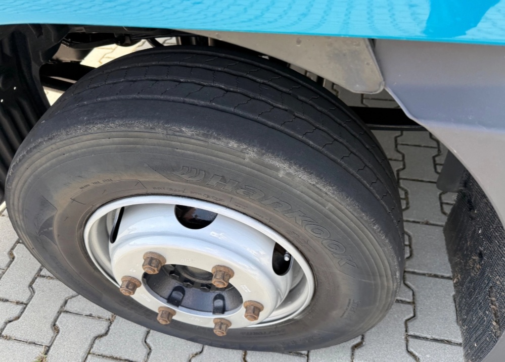 MAN TGL 12.220 - 4x2 – Skříň + Hč – EURO 6 - 7