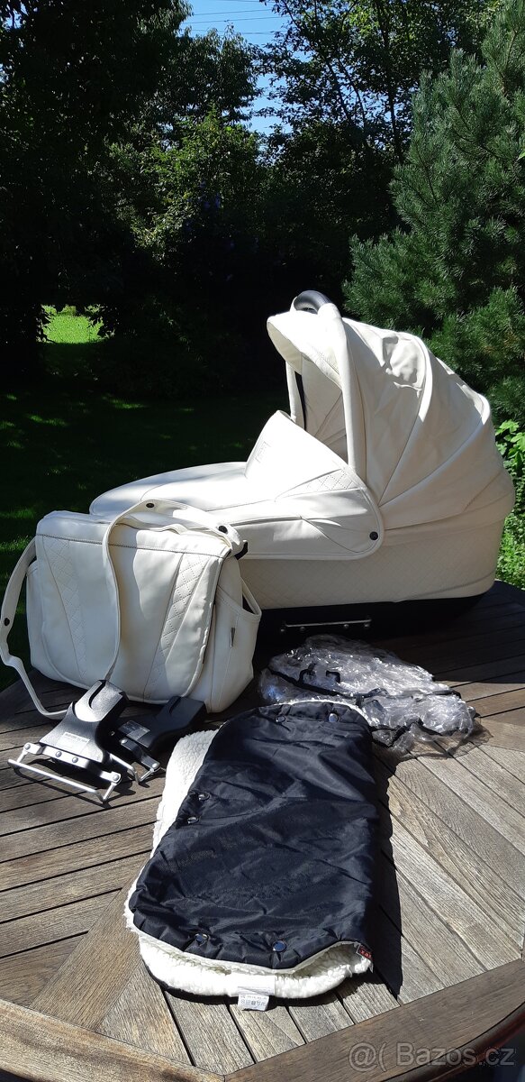 Dětský kočárek - korbička a sporťák s adapterem na "vajíčko - 7