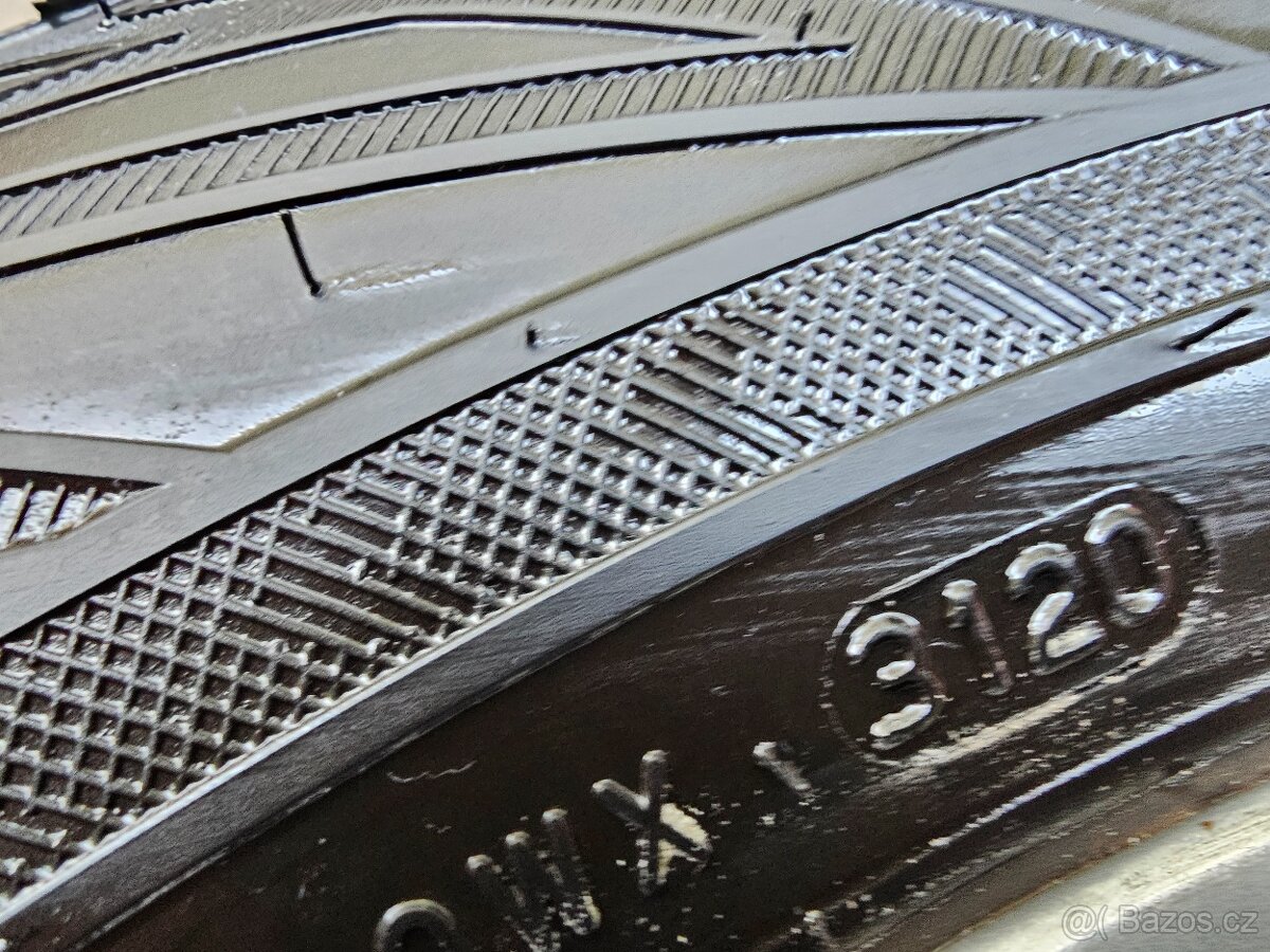 Kola alu zimní Škoda 5x112 Kodiaq R17 7J ET40 Tiguan 565 - 7