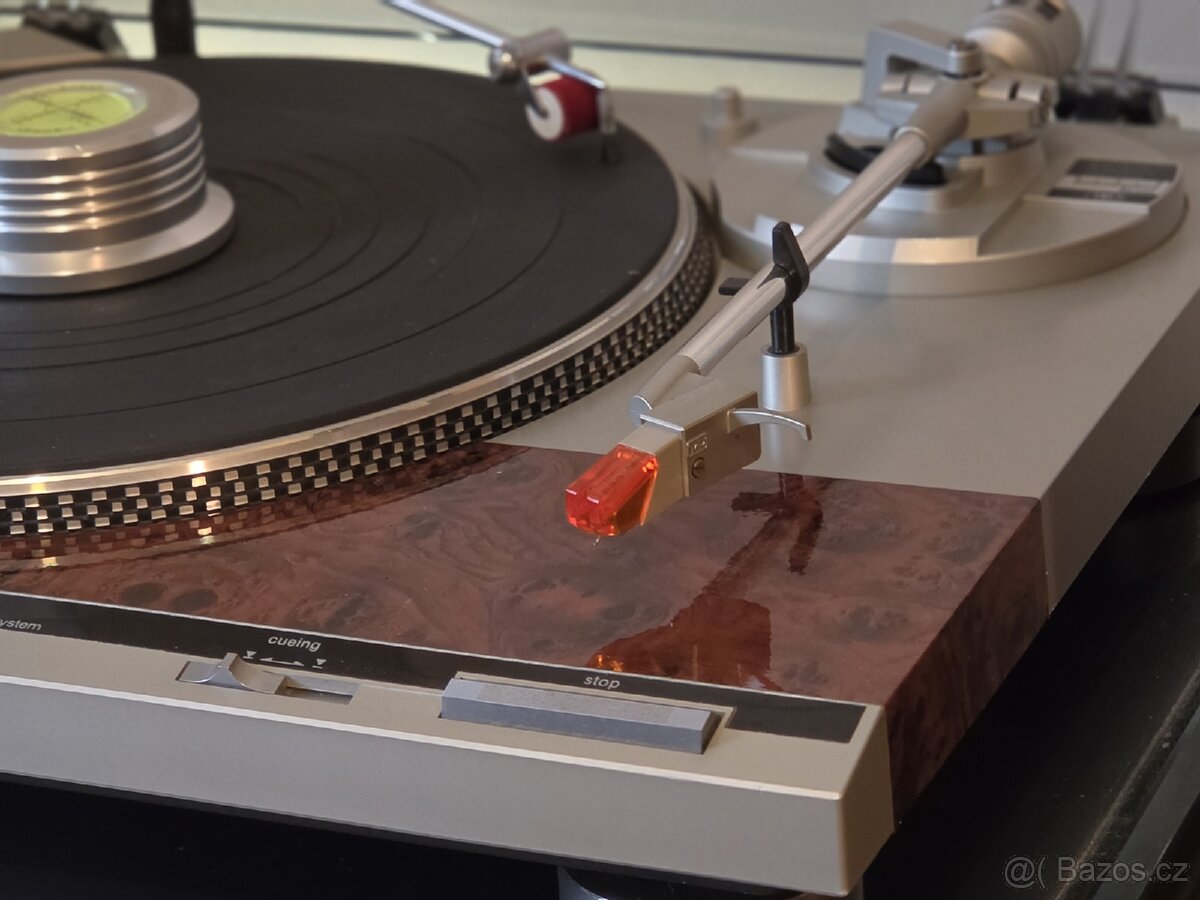 Gramofon Technics - 7