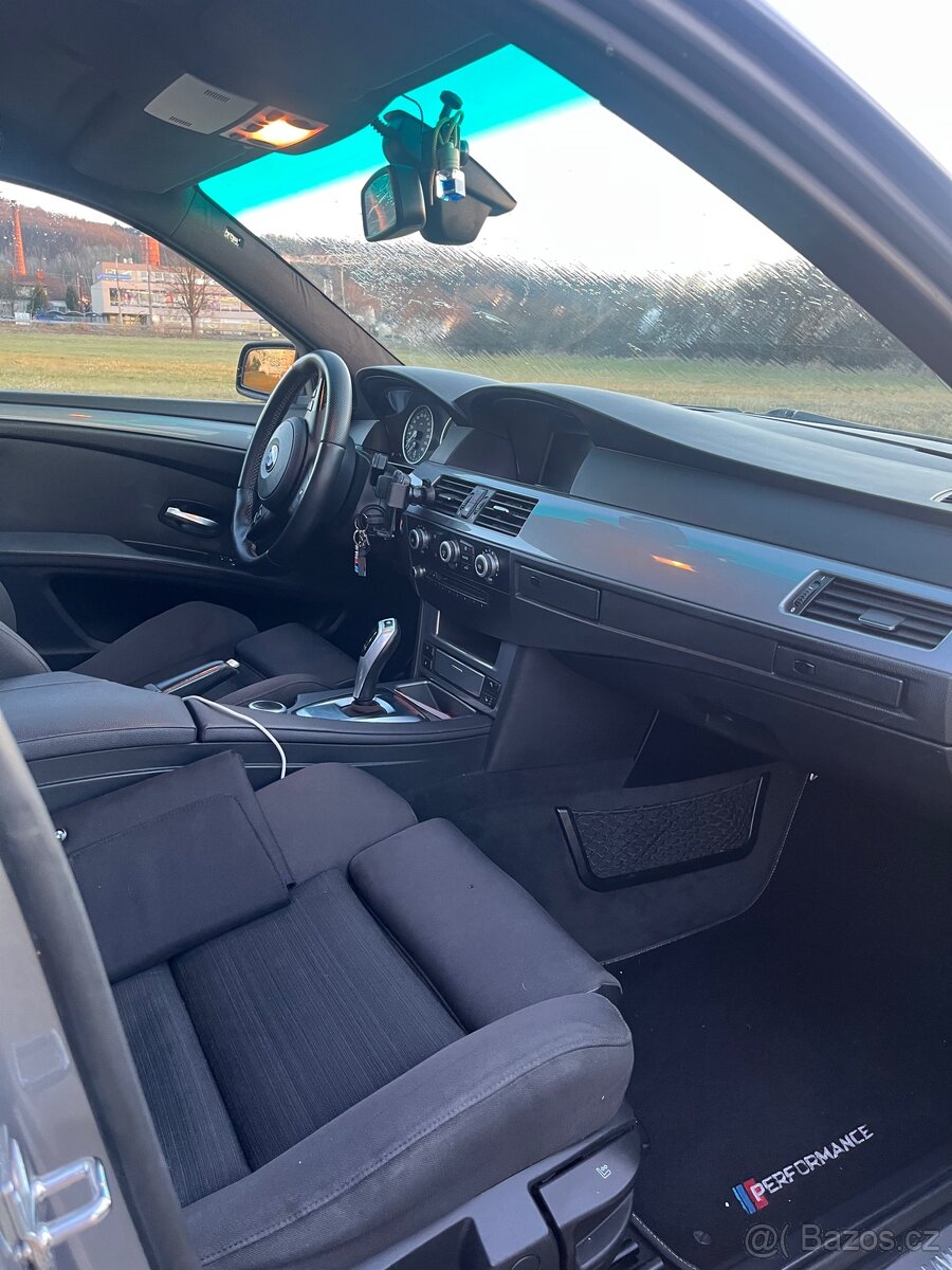 Bmw e60 525xd automat - 7
