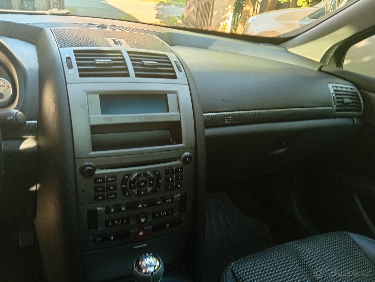 Peugeot 407 - 7