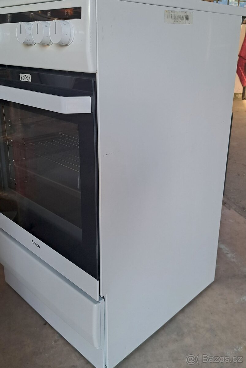 Sklokeramický sporák Amica. - 7