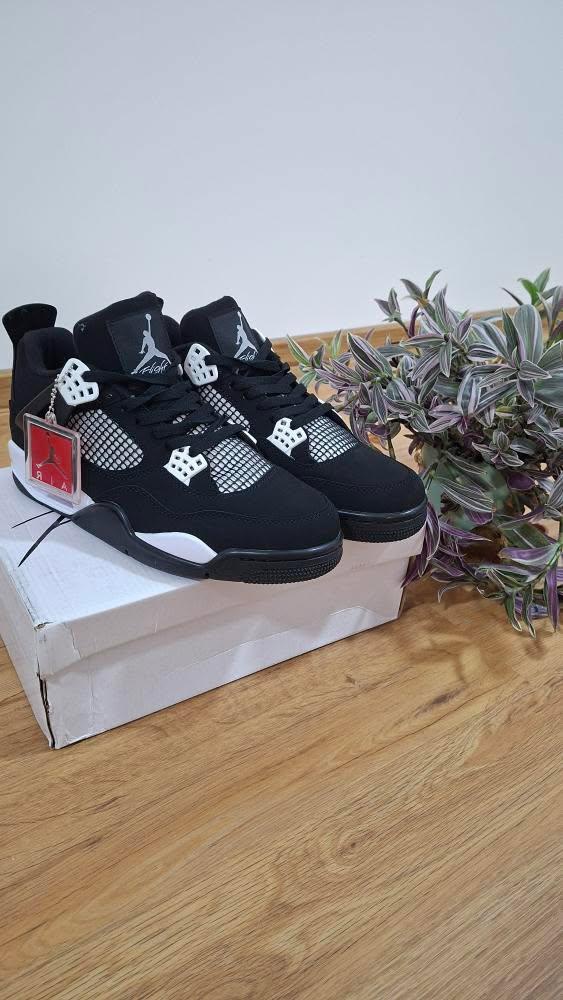 Nike jordan 4 - 7