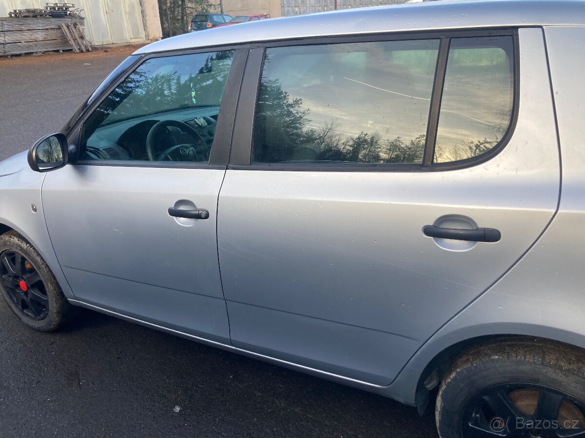 Díly Fabia 2 1,2tdi barva 9156 - 7