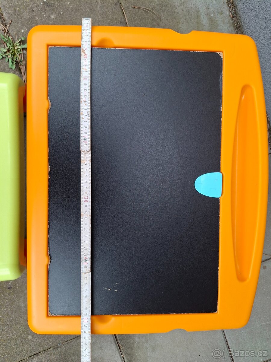 Plastový stůl se lavičkou - 7