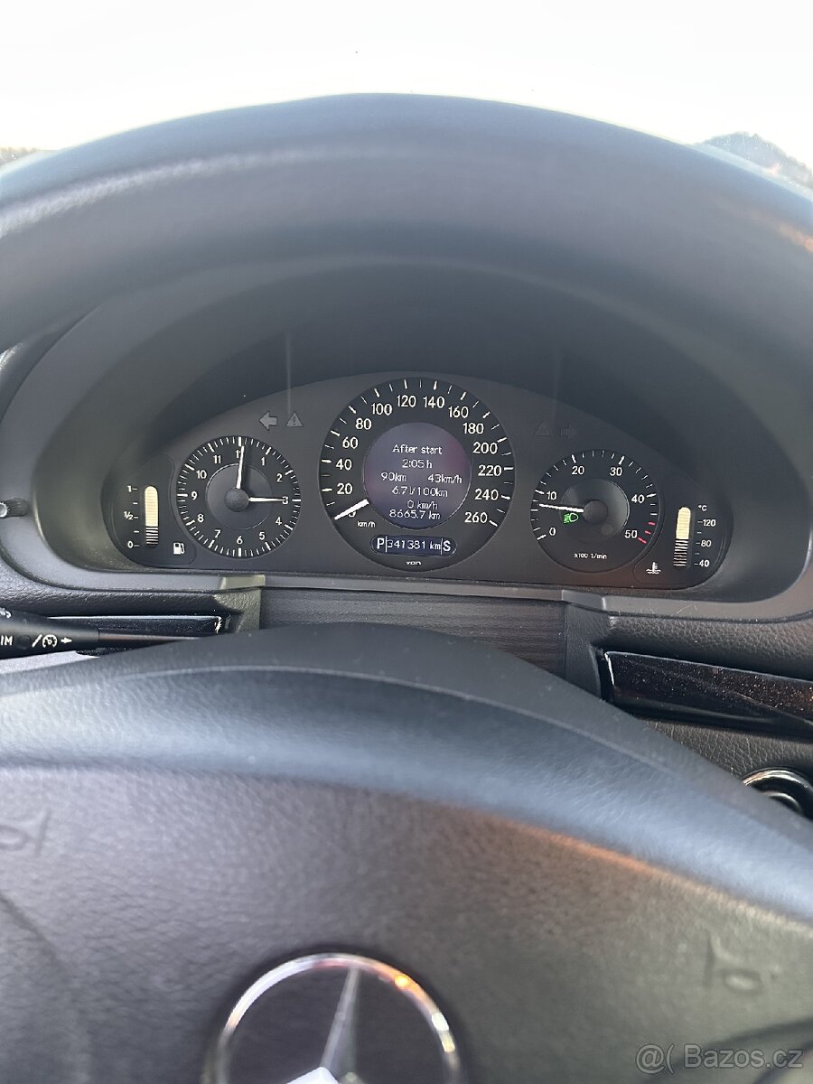 Mercedes Benz W211 - 7