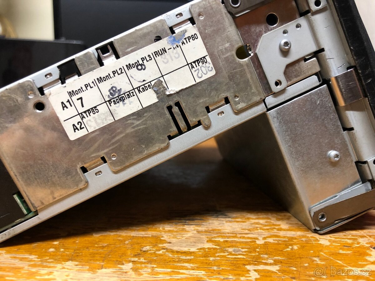 Autorádio BLAUKPUNT s navigací - 7