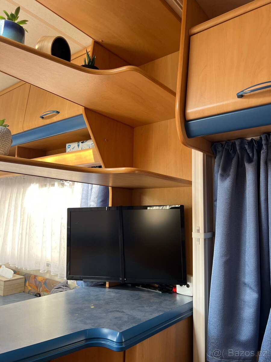 Obytný karavan Hobby deluxe 440 - 7