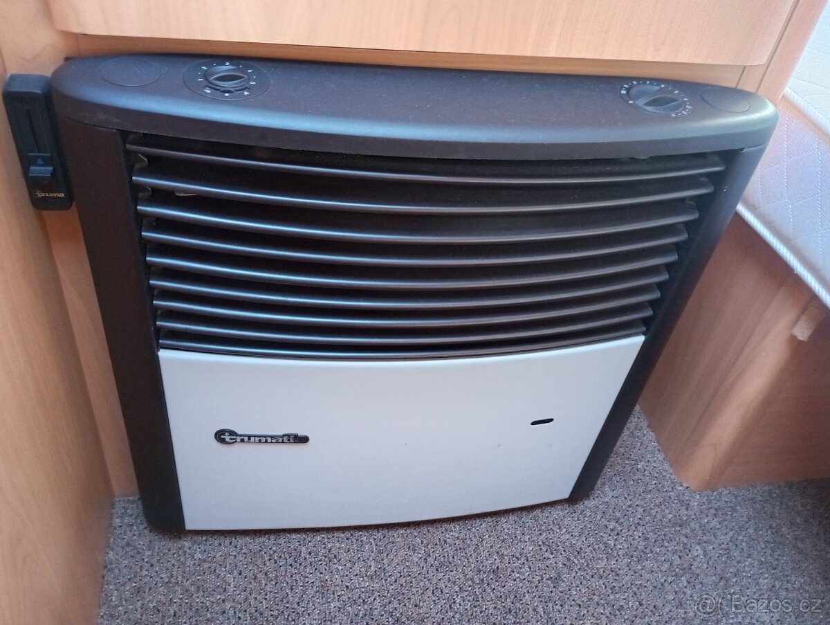 Chateau 403C r.v.2001 el.mover+markýza - 7