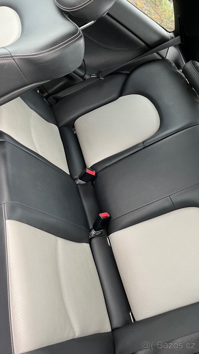 Mercedes Benz CLC W204 - 7