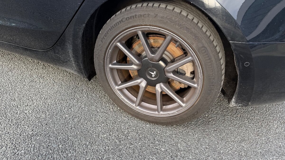 Tesla Model 3, Long Range AWD 75kWh Ojeté, 6/2019, - 7