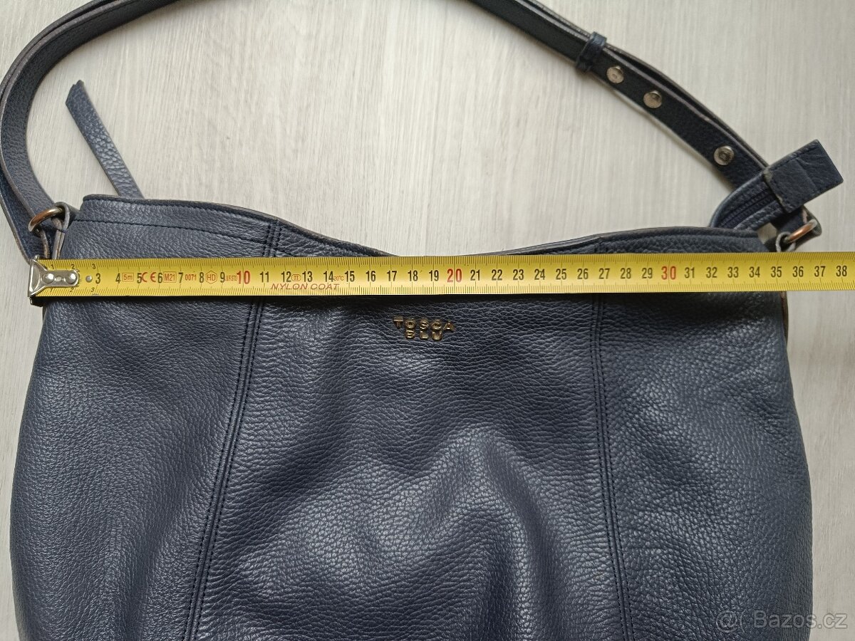 Tmavě modrá kabelka Tosca Blu - 7