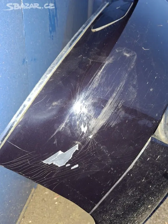 Přední nárazník Audi A6 C5 (2002) s odstřiky - 7