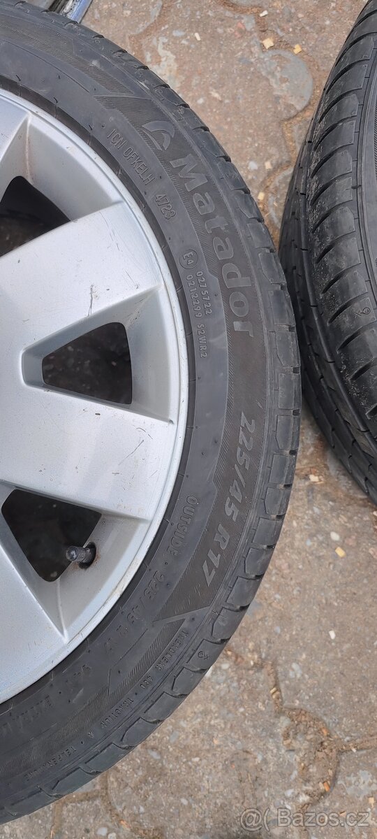 sada alu disků 4ks kol 5x112 R17 škoda Superb 1 bez pneu - 7