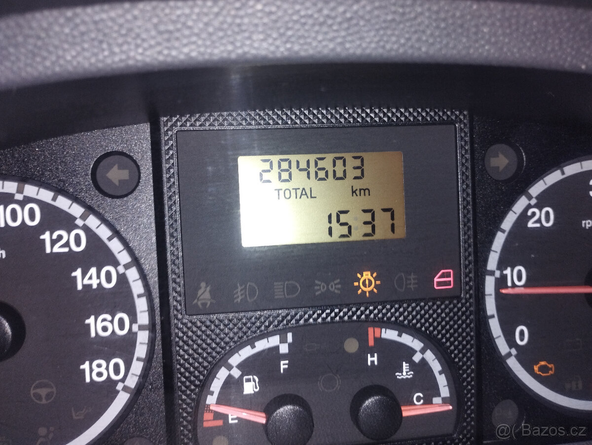 Prodám Citroen Jumper 3.0 HDi - L3H3 - 7