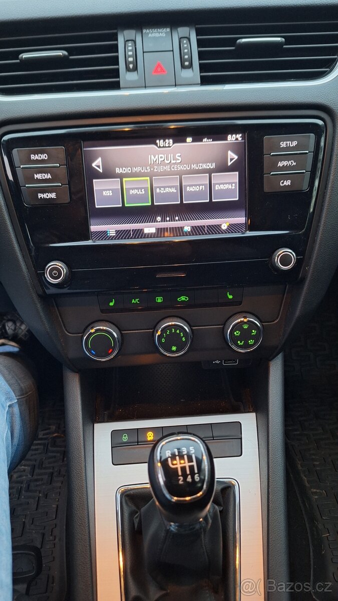 Škoda Octavia 1.4 Tsi - 7