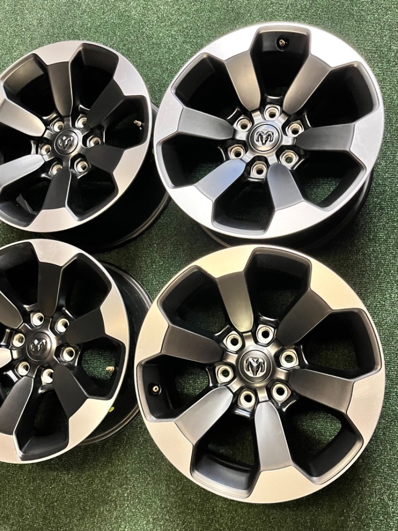 6x139.7 R18 Dodge RAM 1500 REBEL Originál Alu + senzory - 7