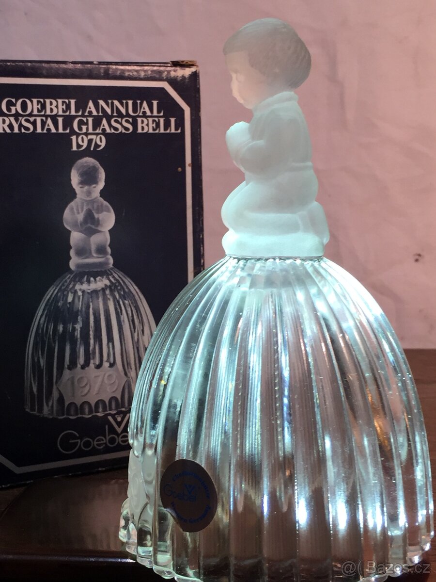 Křišťálový skleněný zvoneček velký Goebel chlapeček andělíč - 7