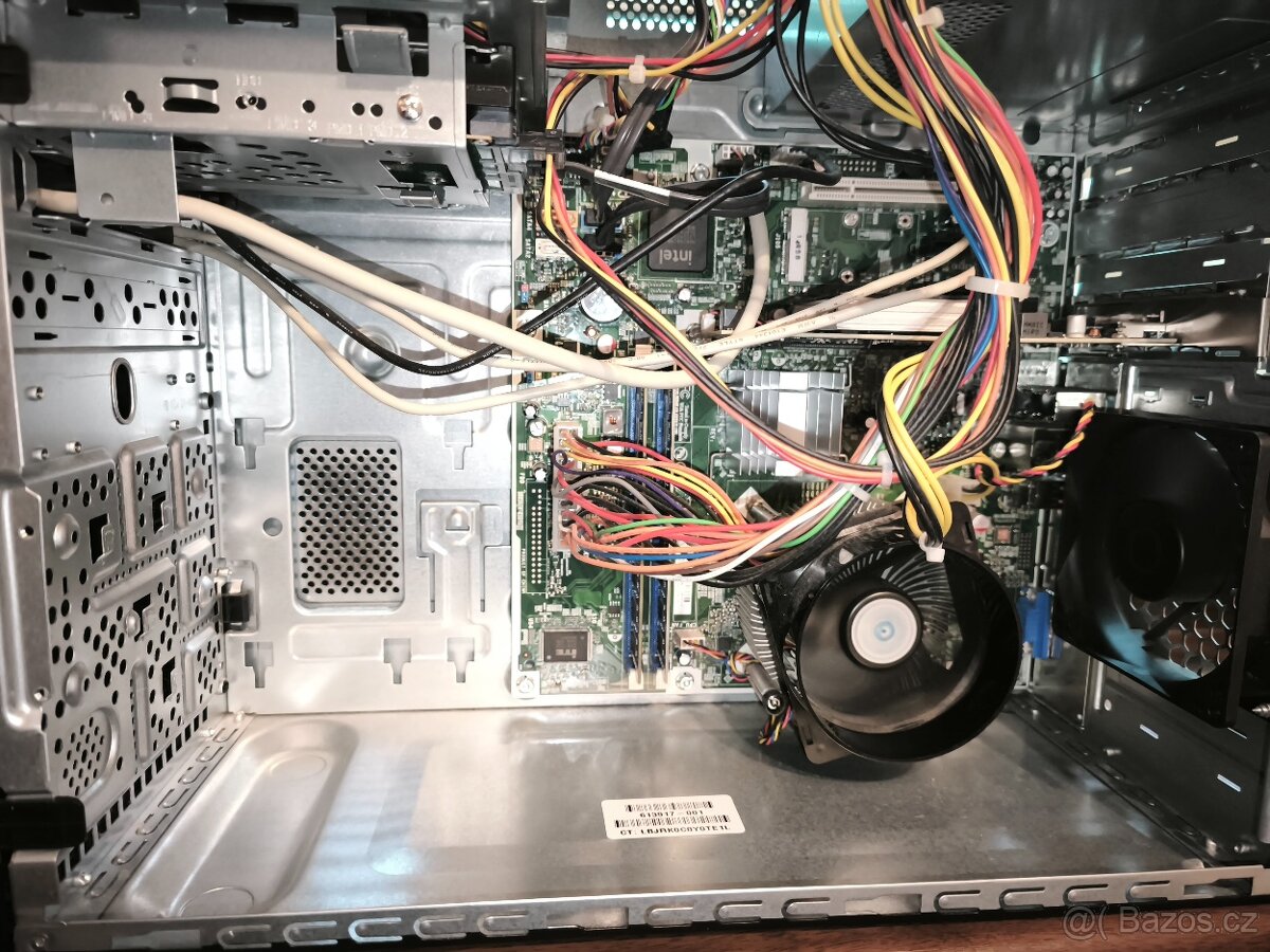 PC -stolní HP sestava - 7
