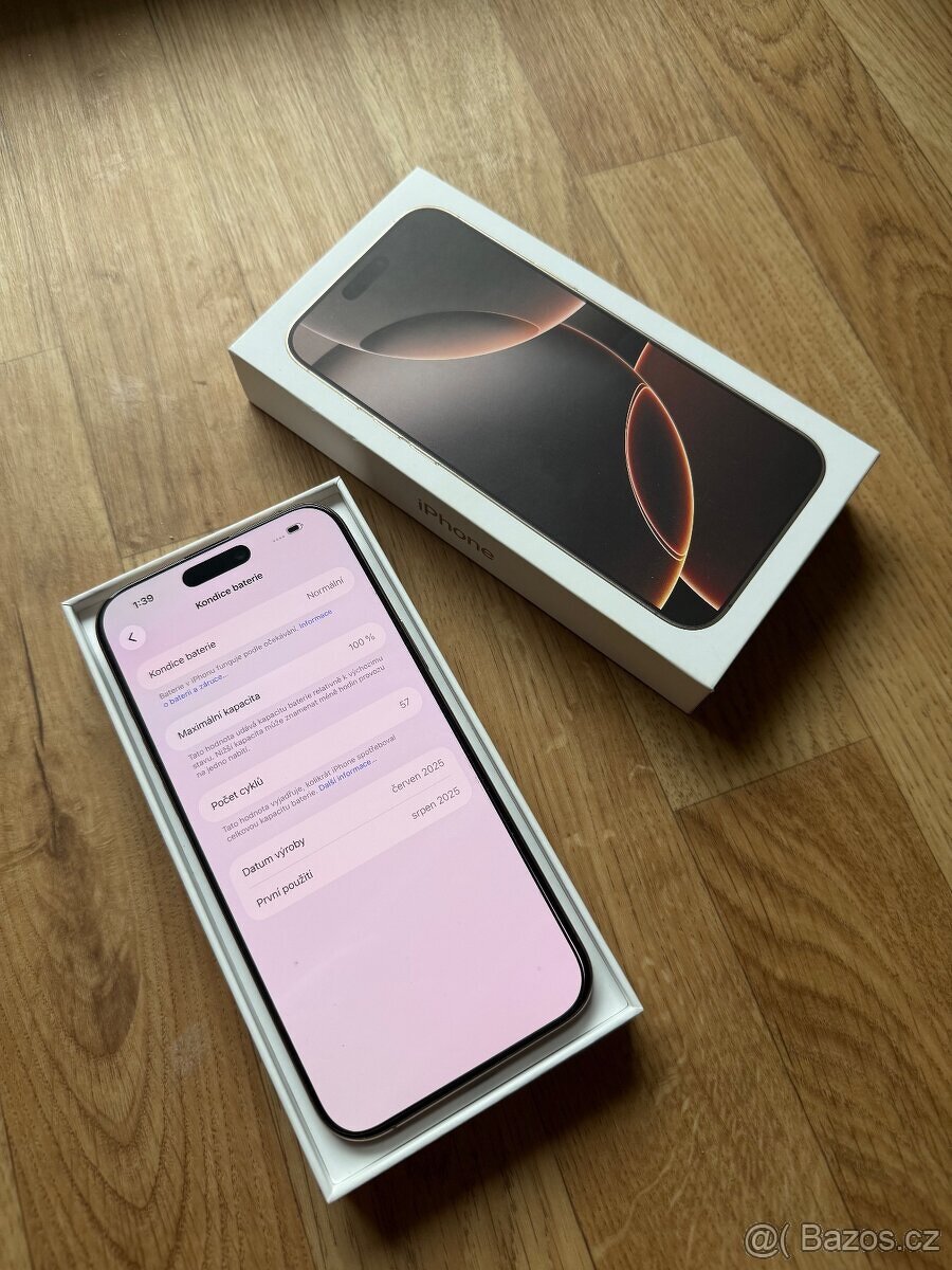 Apple iPhone 16 Pro Max zlatý - 7