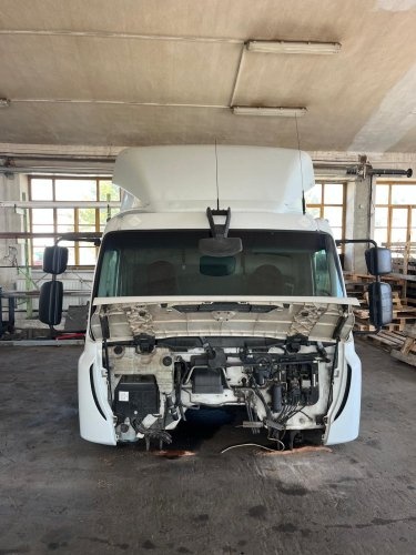 RENAULT MIDLUM kabina euro 4 - 7