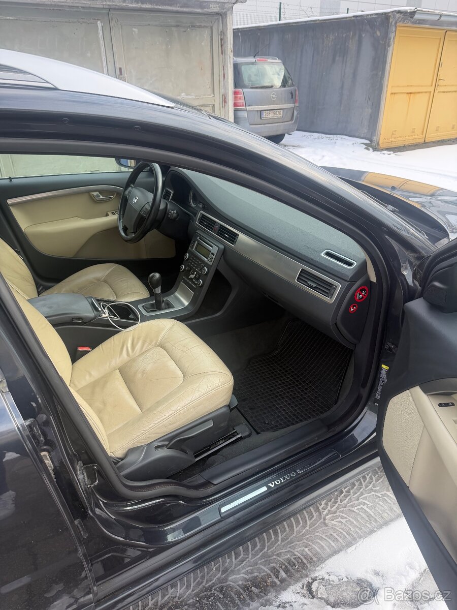Volvo v70 - 7