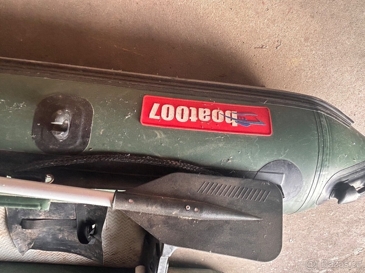 Nafukovací člun Boat 007 s přísl. SLEVA - 7